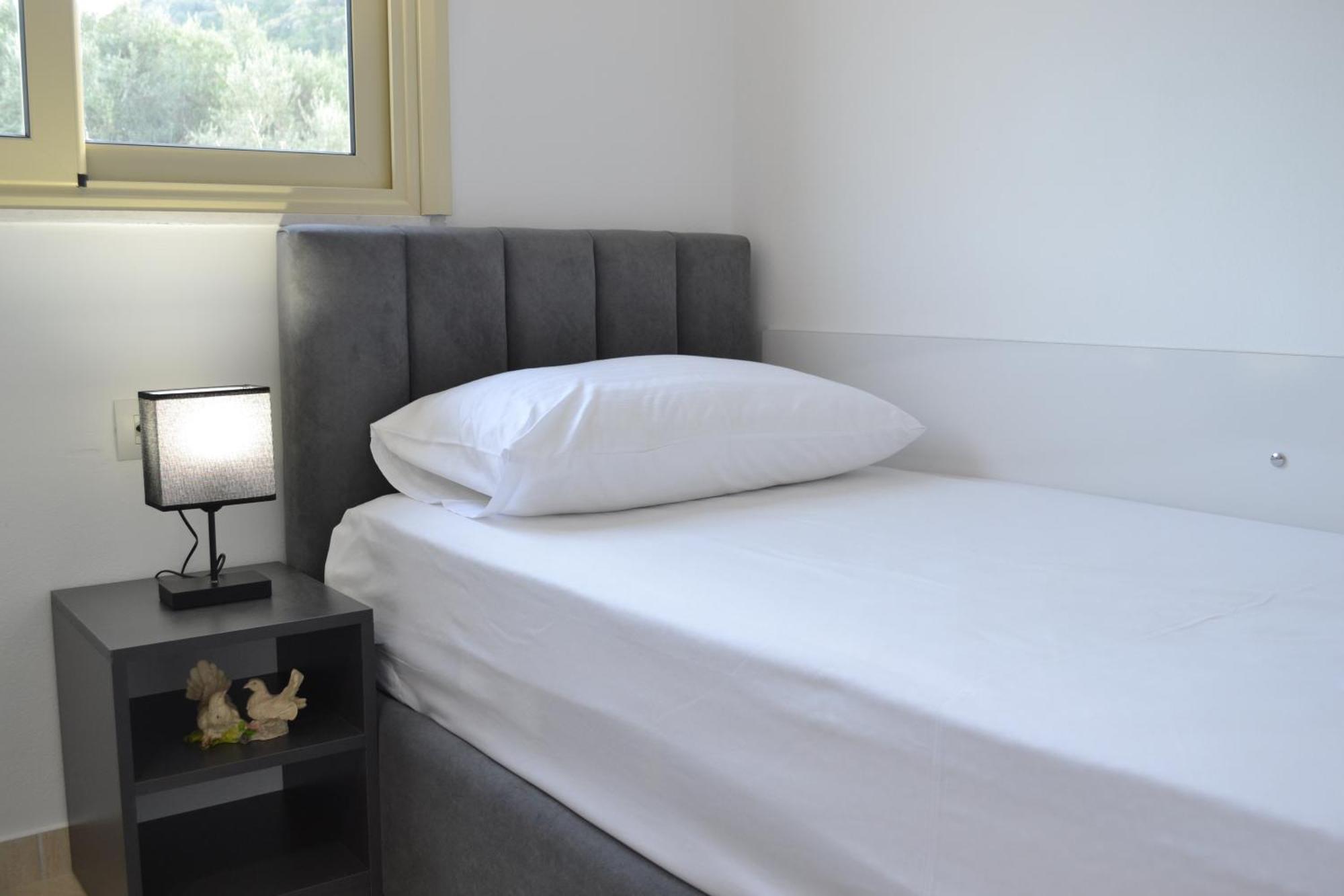 Vlorë Seaview Gateway 2 Bedrooms Apartment & Garage מראה חיצוני תמונה