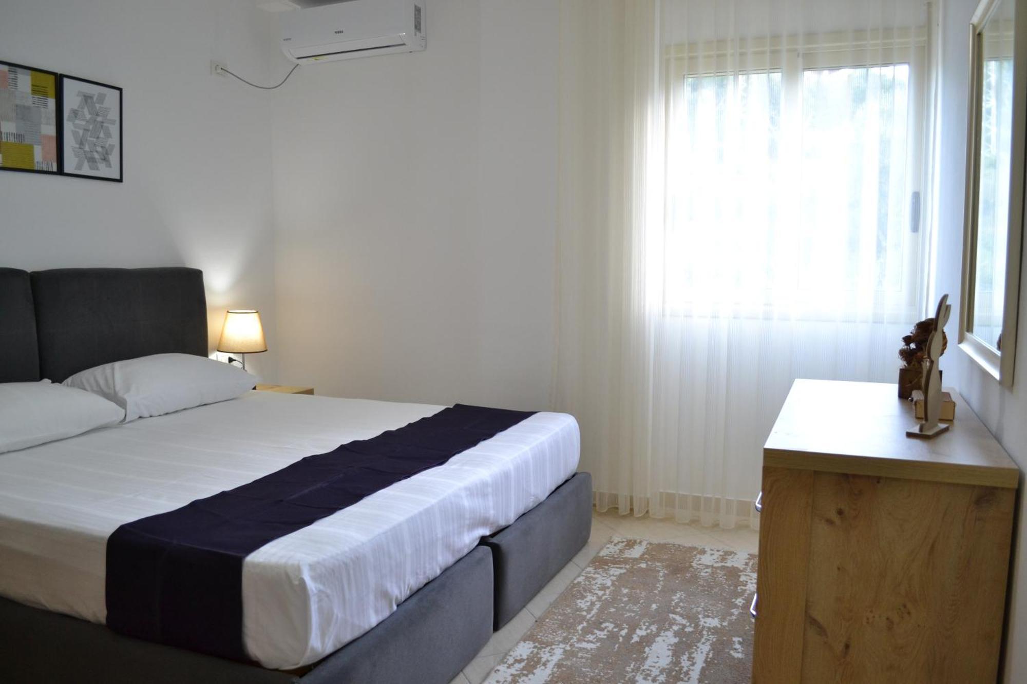Vlorë Seaview Gateway 2 Bedrooms Apartment & Garage מראה חיצוני תמונה