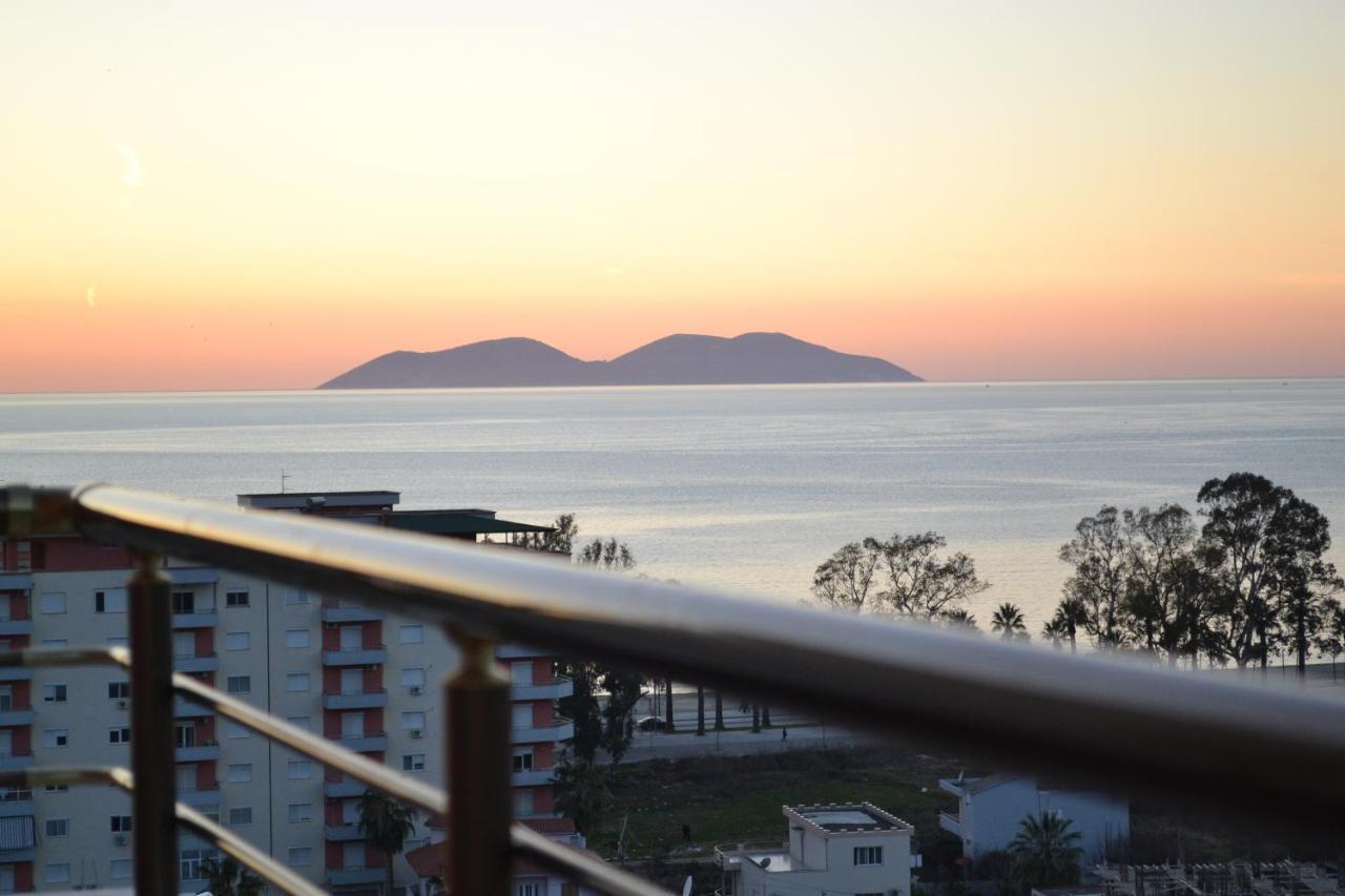 Vlorë Seaview Gateway 2 Bedrooms Apartment & Garage מראה חיצוני תמונה